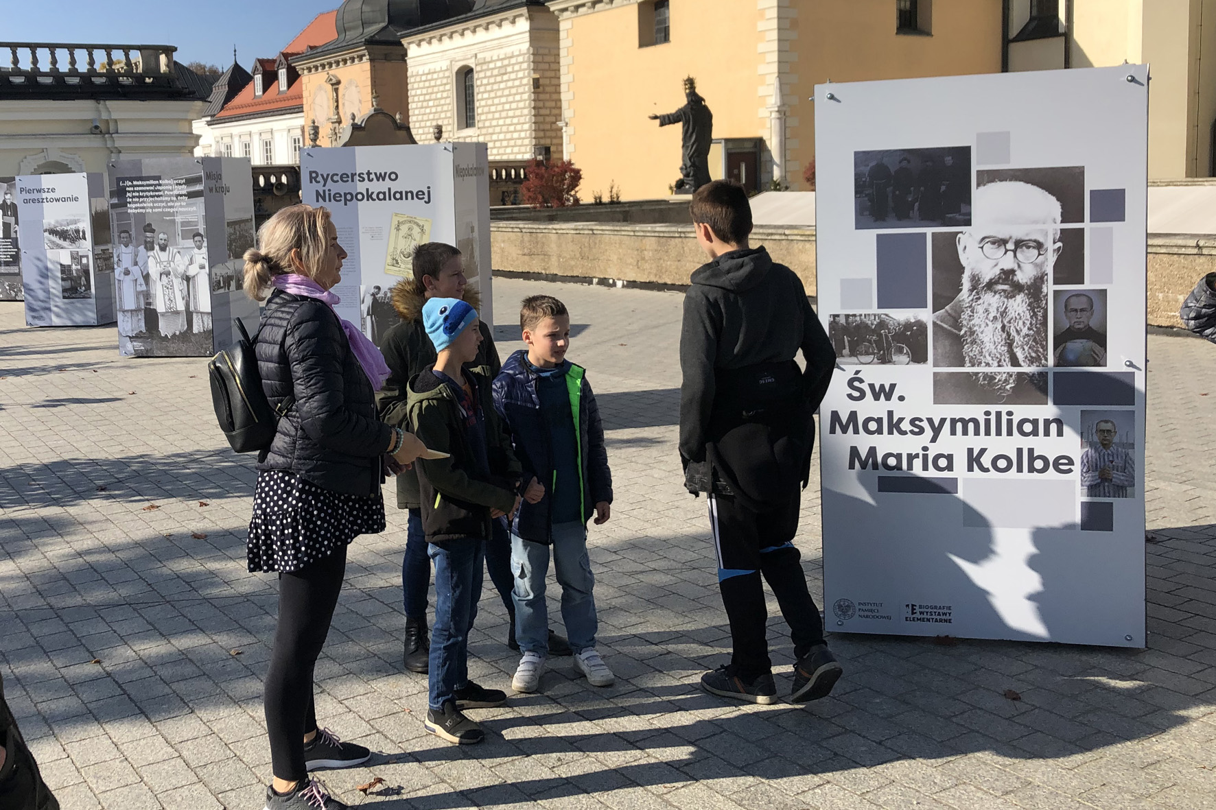 Wyjście na wystawę z okazji 40 rocznicy kanonizacji Maksymiliana Marii Kolbego